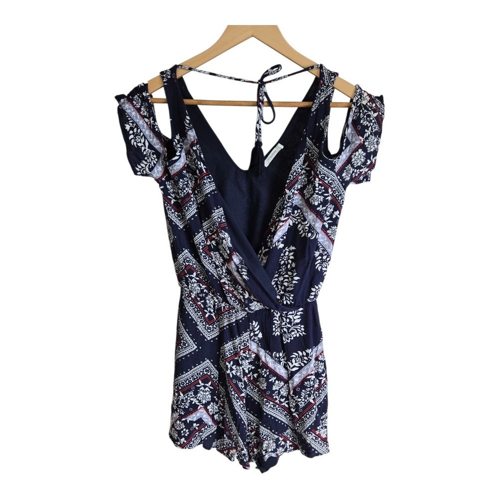 Maurices Navy Blue Paisley‎ Cold Shoulder Romper Shorts XS Rayon Blend Boho